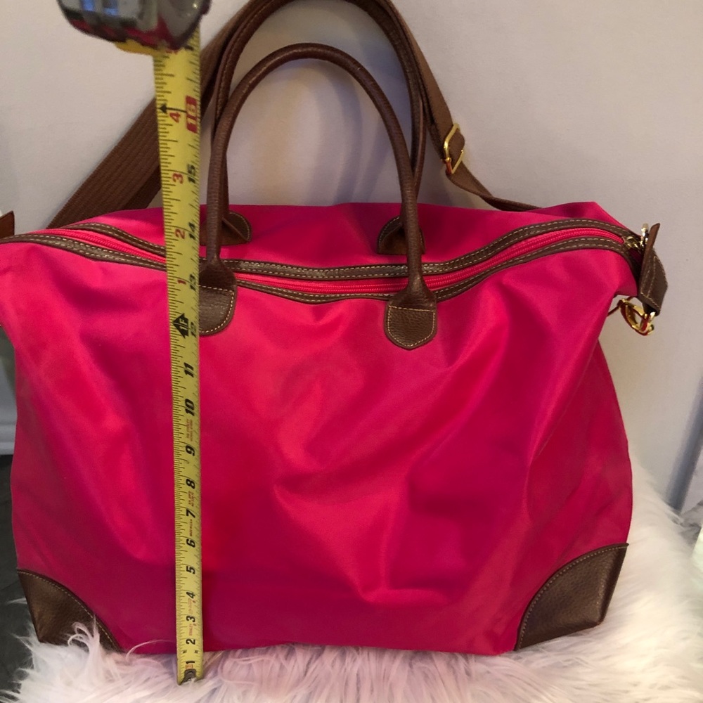 Beautiful hot pink/ fuchsia carry bag/ weekend bag